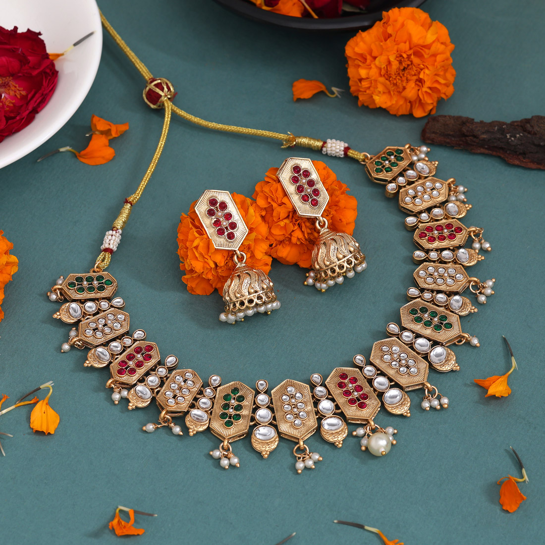 Rani & Green Color Matte Gold Rajwadi Temple Necklace Set